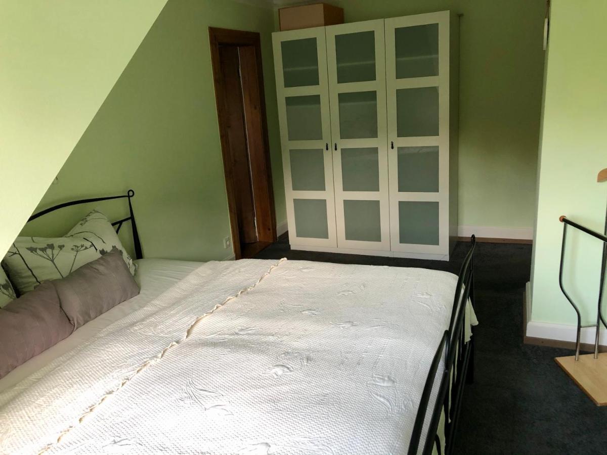 Ferienwohnung im Grünen auf idyllisch gelegenen Gutshof und doch so zentral Waldshut-Tiengen Exterior foto